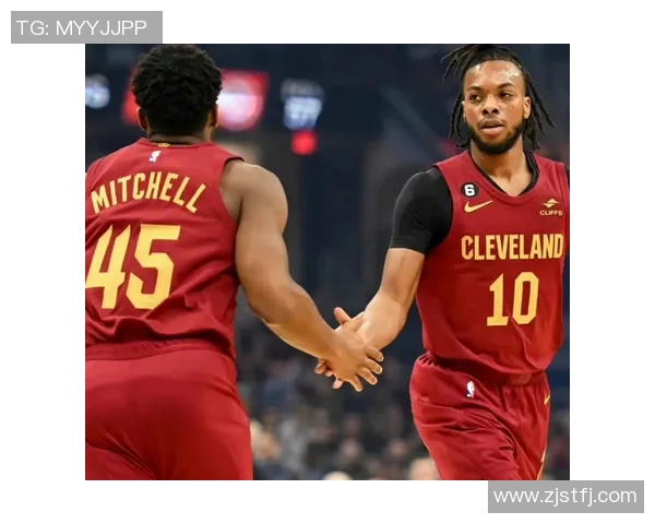 篮网与骑士激战正酣中文解说带你领略精彩瞬间与战术分析